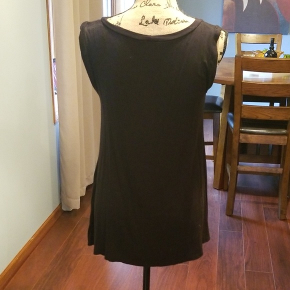 Emerald asymmetrical tank! - Picture 3 of 3